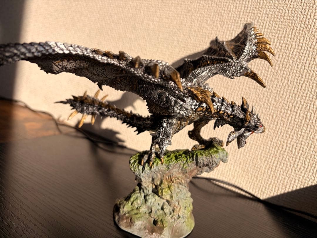 モンスターハンター　クリエイターズモデル リオレウス希少種