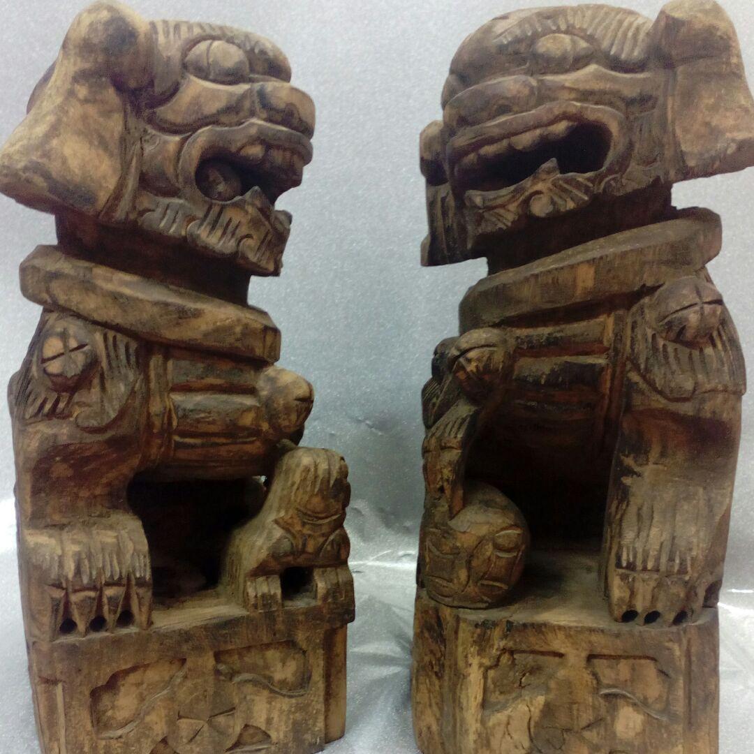 仏教古美術中国朝鮮方面江戸期頃細密造形木彫ニ対獅子２５〜２７センチ寺社仏閣当時物