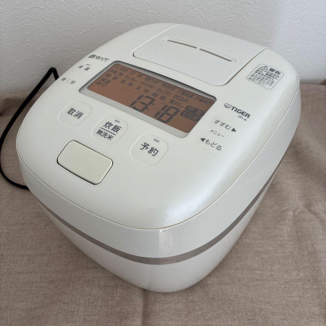 TIGER JP-A 100 オフホワイト 炊飯器 説明書付き