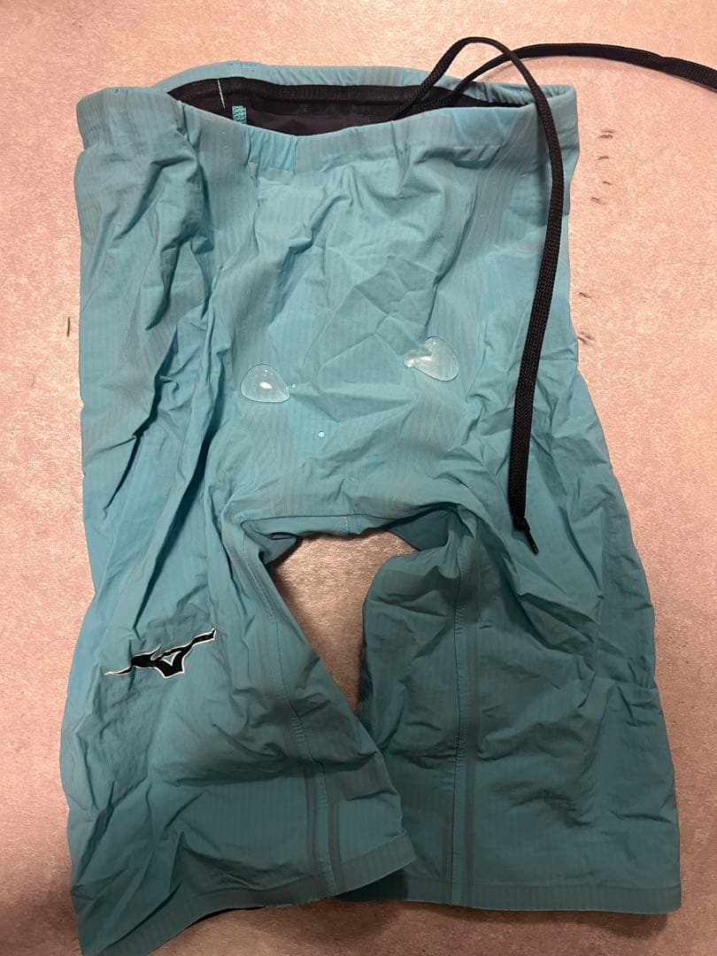 ⭐*読様 競泳水着ミズノGXSONIC6 CR Mサイズ