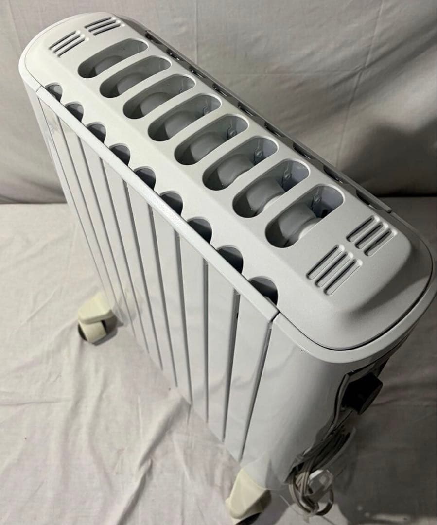 ③ DeLonghi デロンギ オイルヒーター RHJ65L0915 2018年