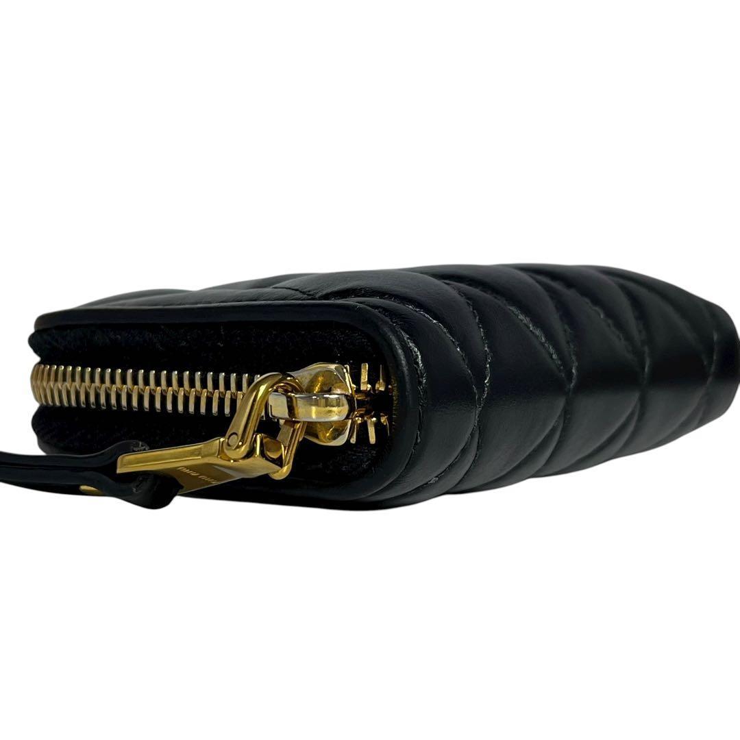 希少✨ミュウミュウ ケース ダイアグラム ファスナー キルティング 黒