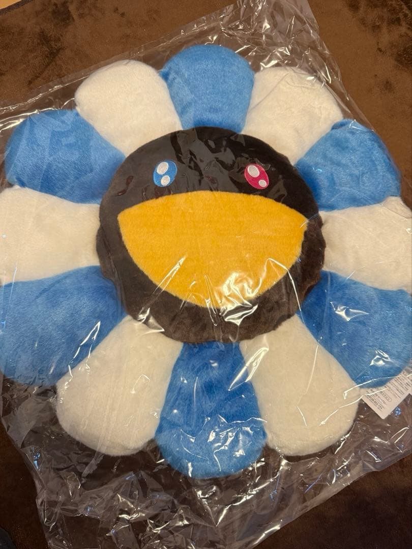 村上隆　kaikai kiki フラワー　クッション　60cm