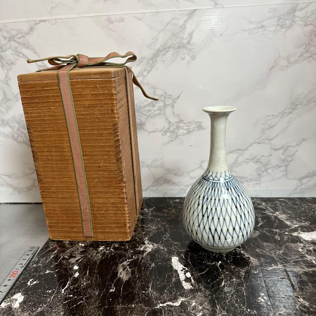 初期伊万里、網手、鶴首徳利。無傷。