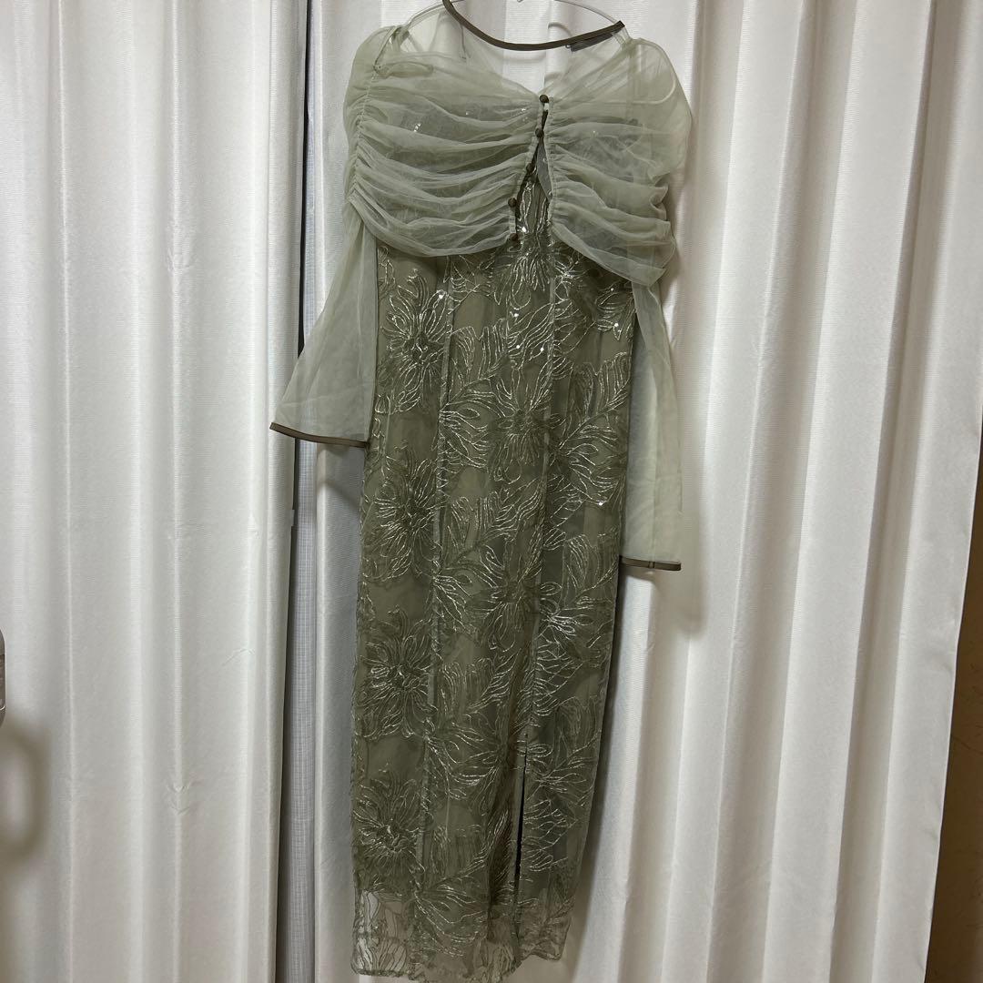 lejaチュールオフショルダー花柄Iラインワンピースドレス