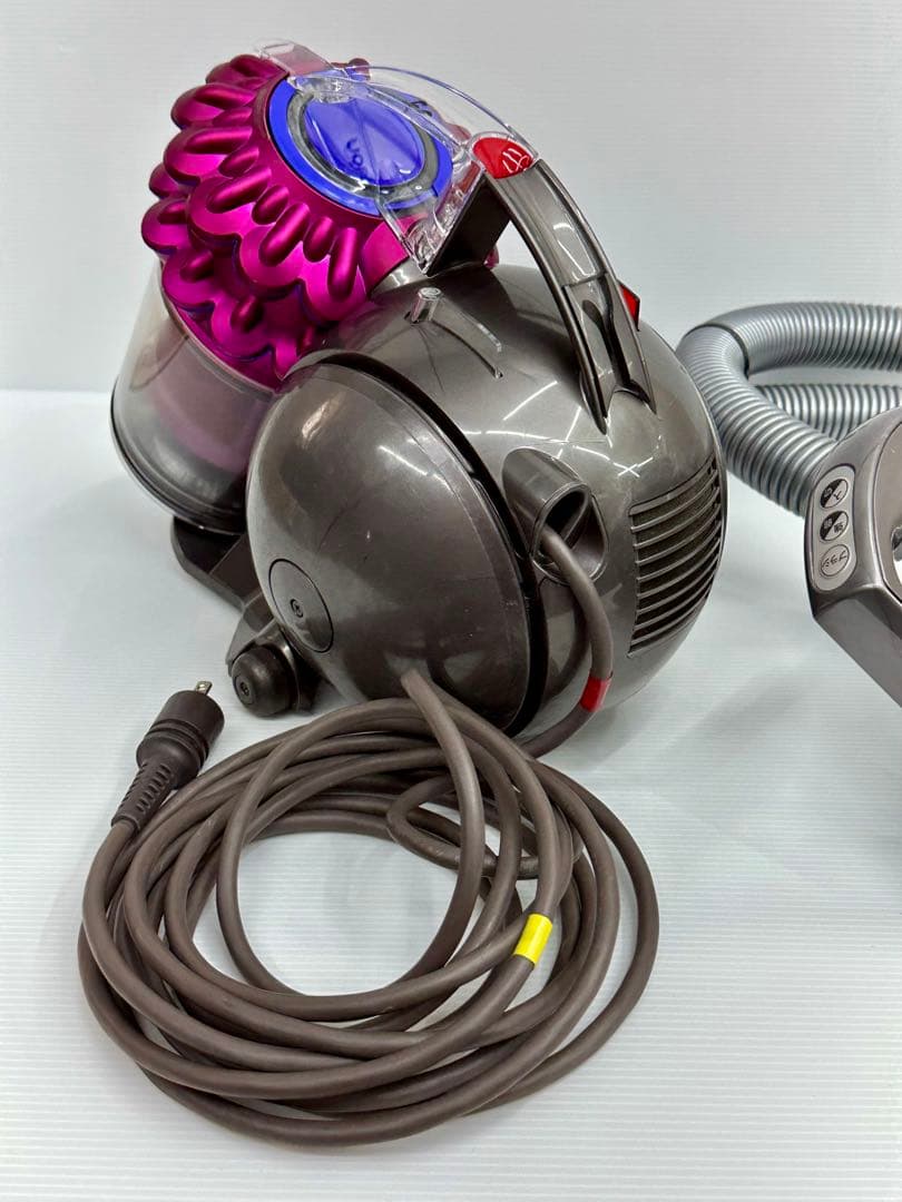 動作保証品　ピンク　ダイソン　CY24 掃除機　本体のみ　ホース ダストケース付