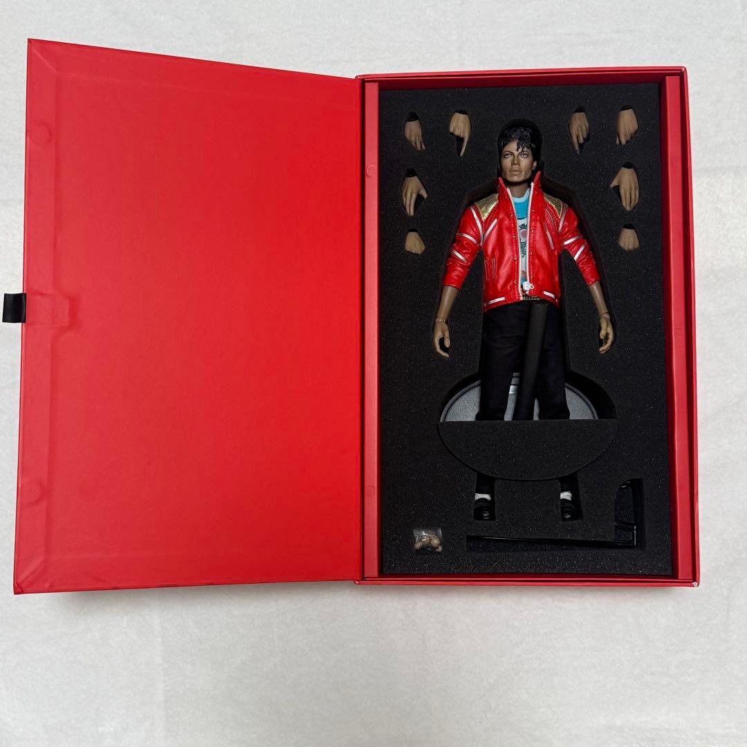 【超美品】 マイケル・ジャクソン フィギュア Beat It HOT TOYS
