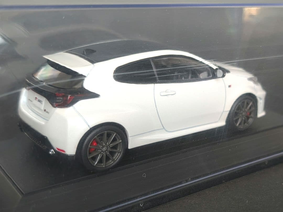 TOYOTA GR ヤリス プラチナホワイトパールマイカ 1/30 【未開封】