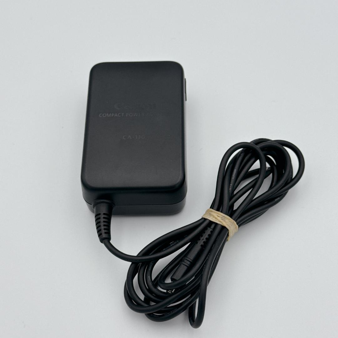 【美品】Canon iVIS HF R32 ハイビジョンデジタルビデオカメラ