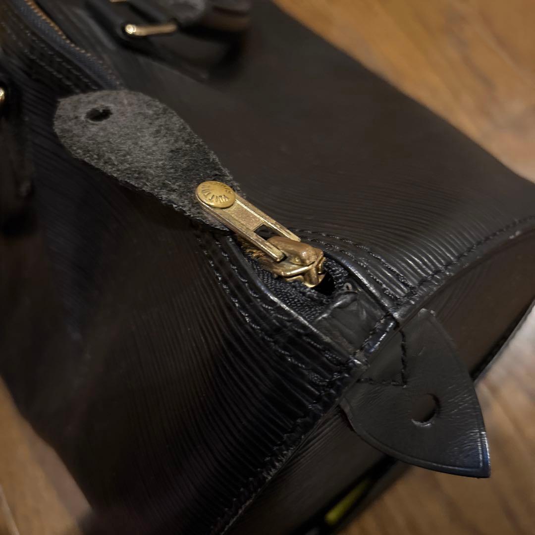 Louis Vuitton エピ　ボストンバッグ ブラック