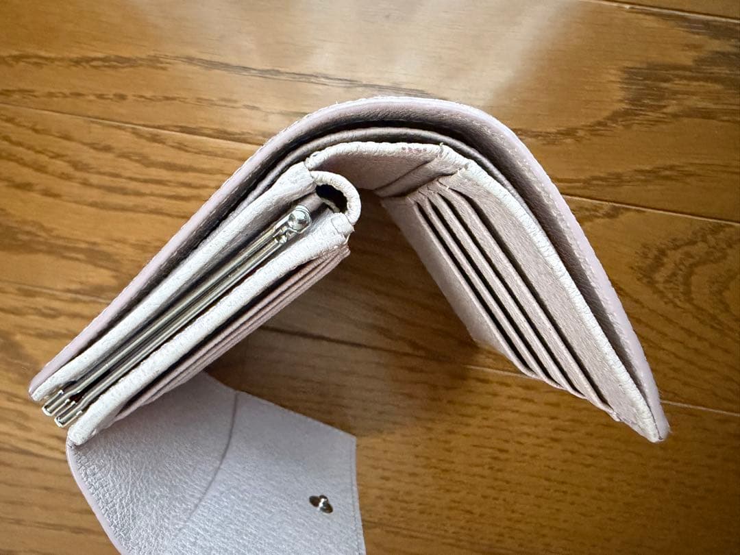 ヴィヴィアンウエストウッド　三つ折り財布