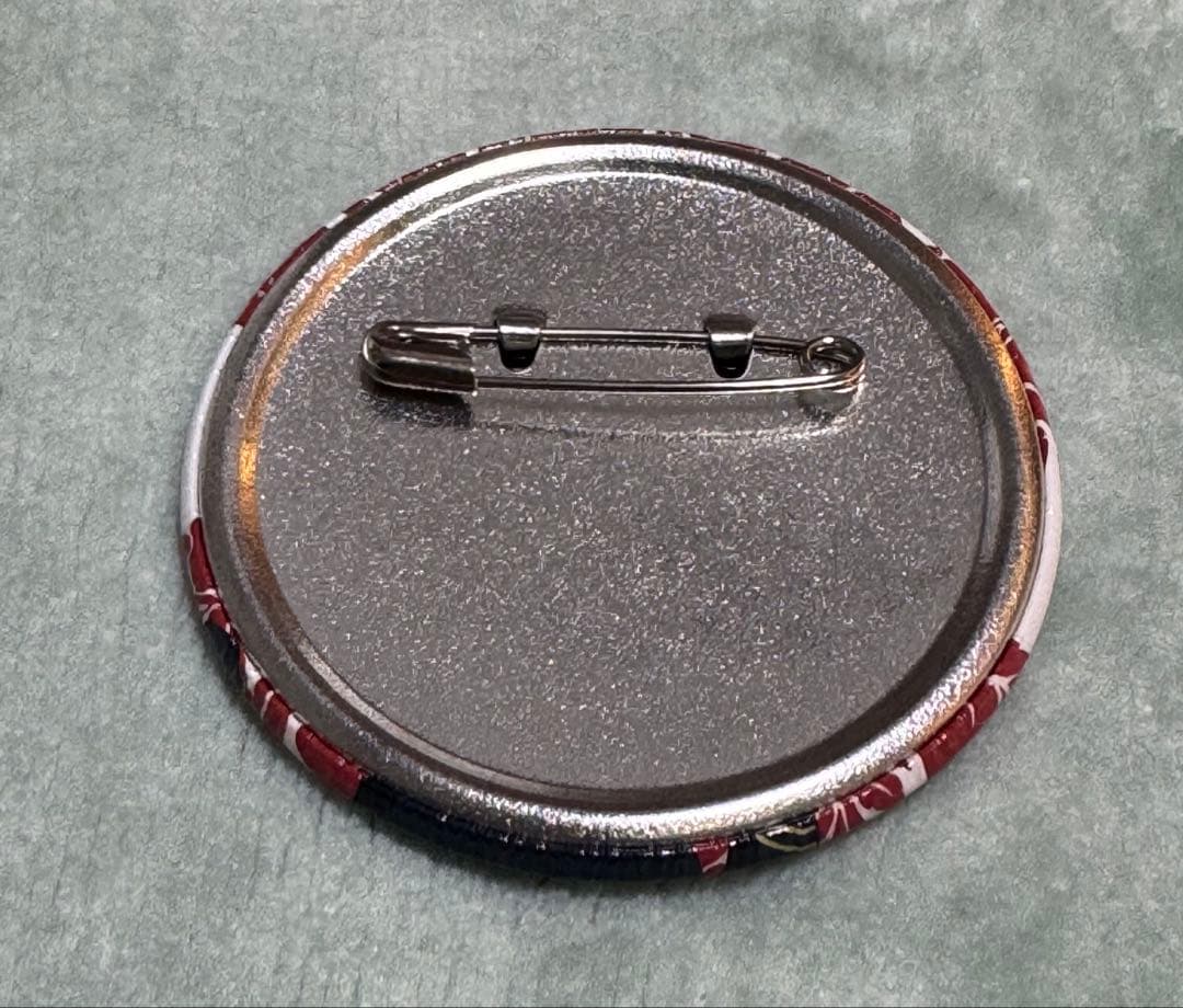 【激レア】　ワンピース　京急　缶バッジ　ルフィ