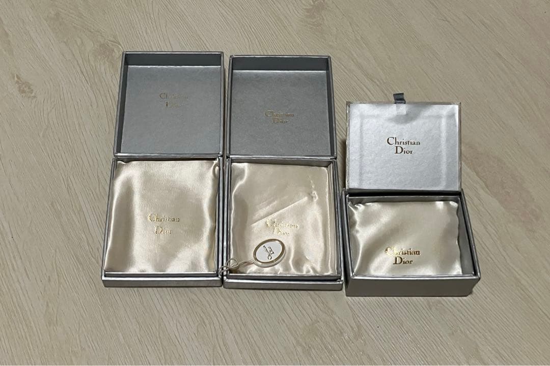 ディオール　アクセサリー空箱　まとめ売り
