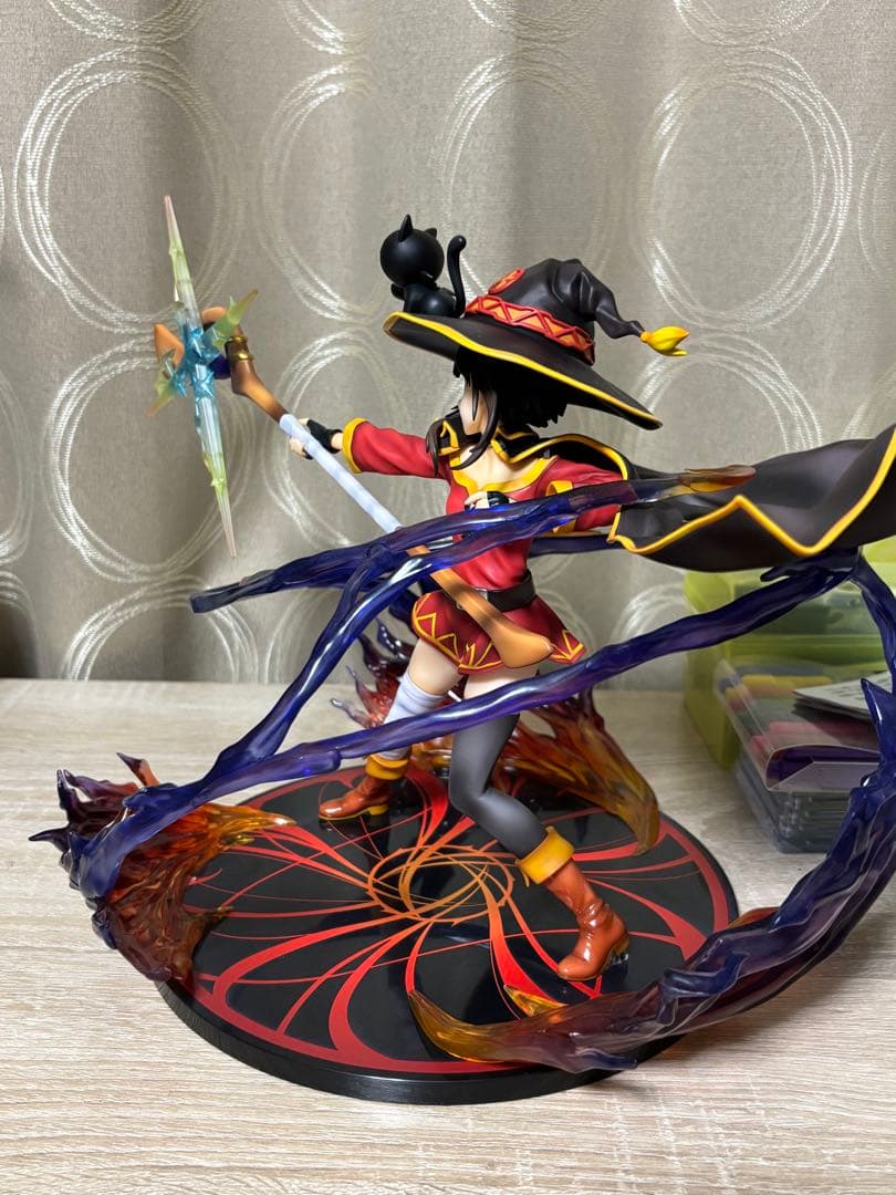 めぐみん フィギュア渋谷スクランブル