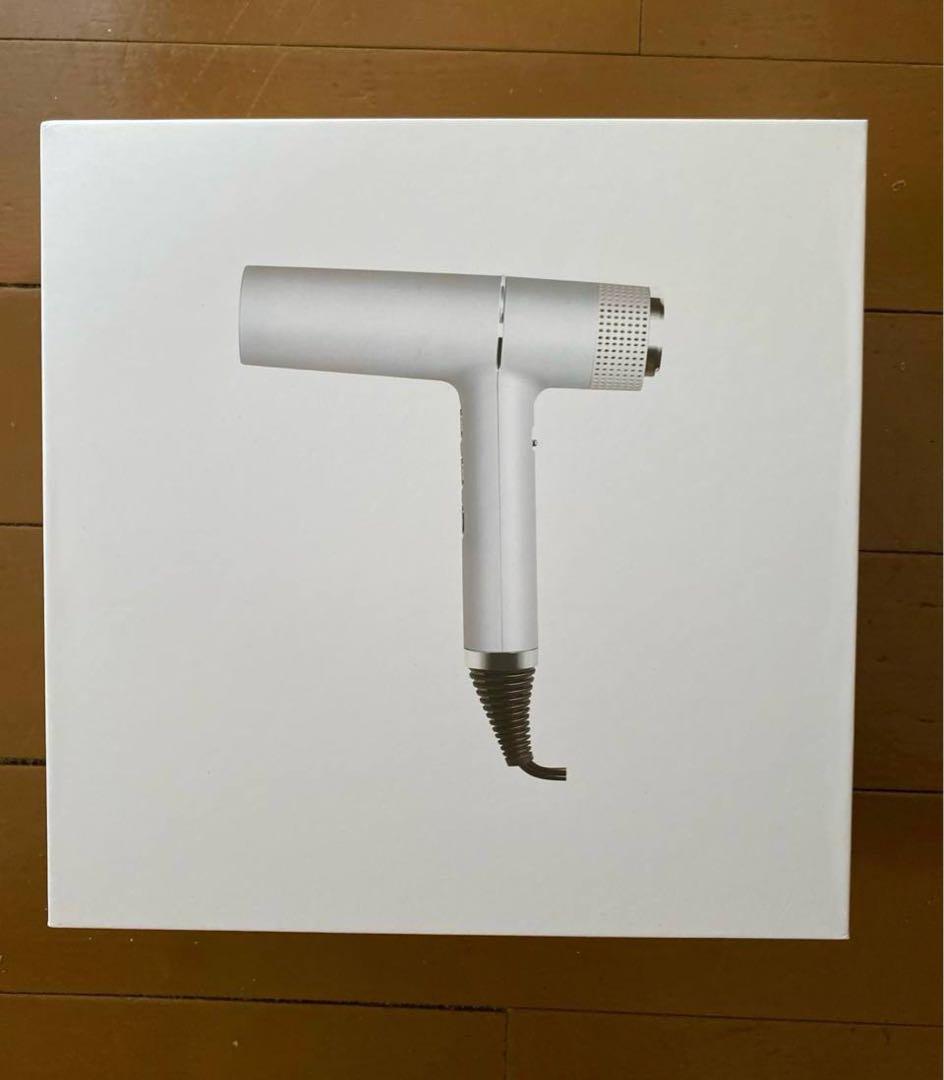 ufv ライトヘアードライヤー ホワイト