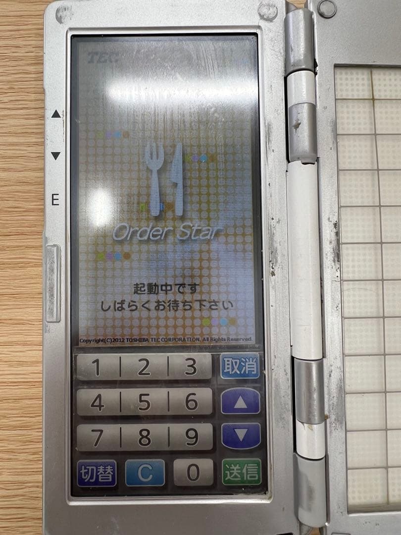 東芝TECハンディターミナル『HTL-200』 2台　バッテリー1つ付き