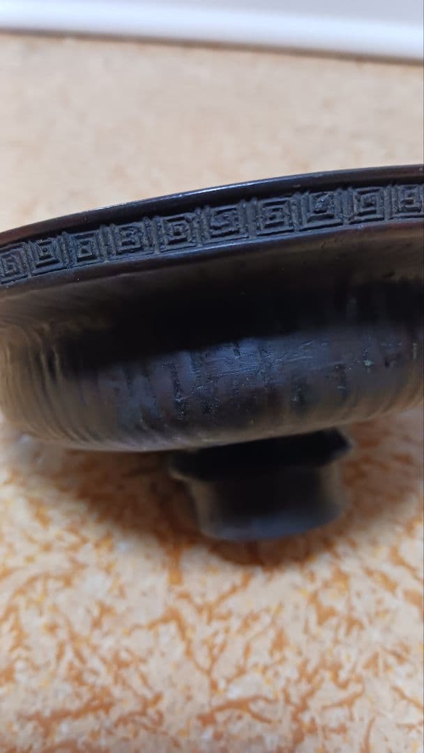 時代金工師二代村田整珉木村渡雲銅製三足丸形二段式花入花器薄端在銘渡雲鋳(花押)