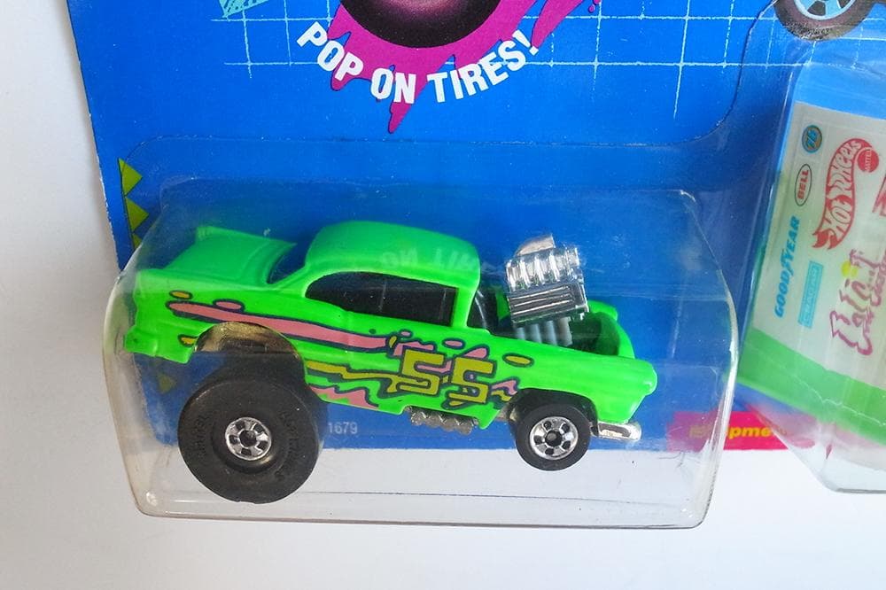 【レア入手困難品】ホットウィール Chevy　ダイキャスト　マテル