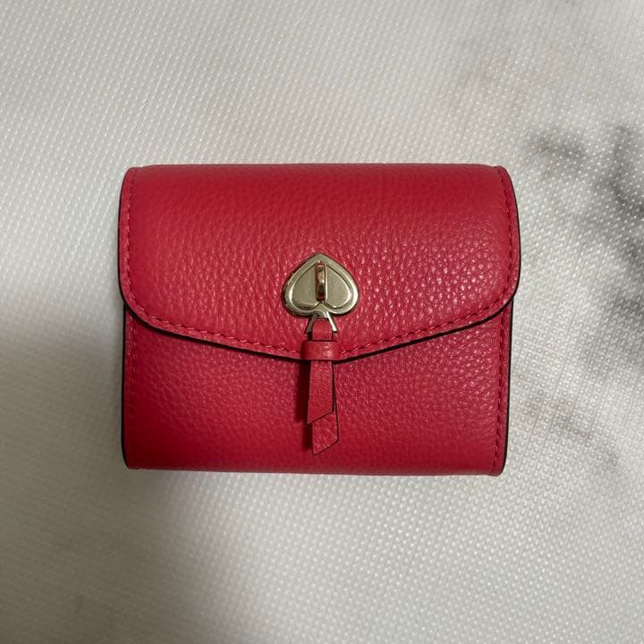 【時間限定値下げ】ケイトスペード財布