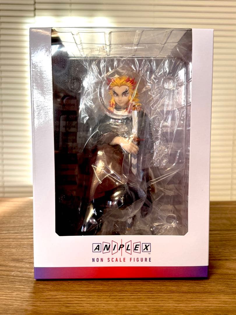 ANIPLEX 煉獄杏寿郎 ノンスケールフィギュア 新品 洋服 洋装