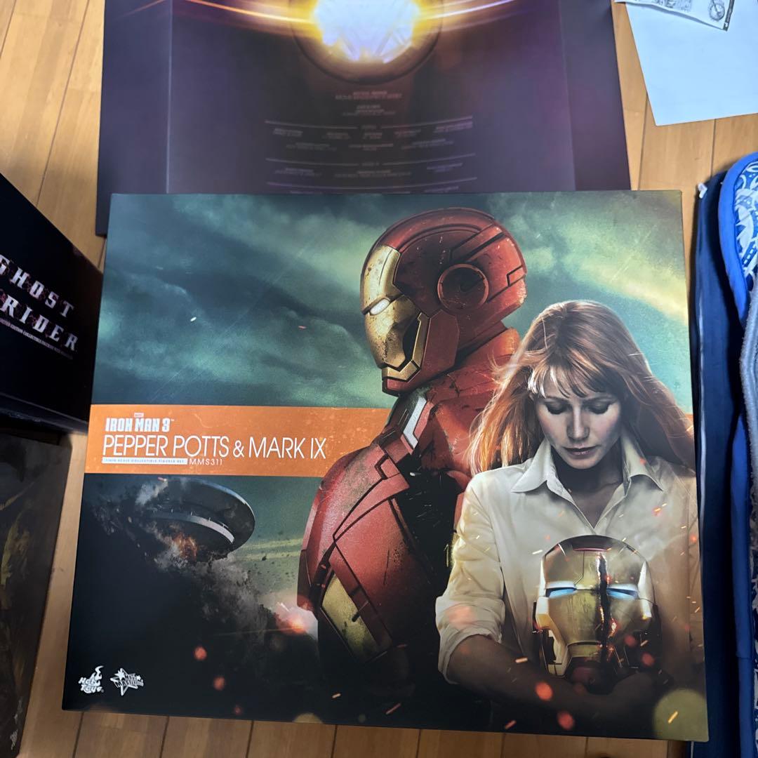アイアンマン ペッパーポッツ& Mark IX ホットトイズフィギュア