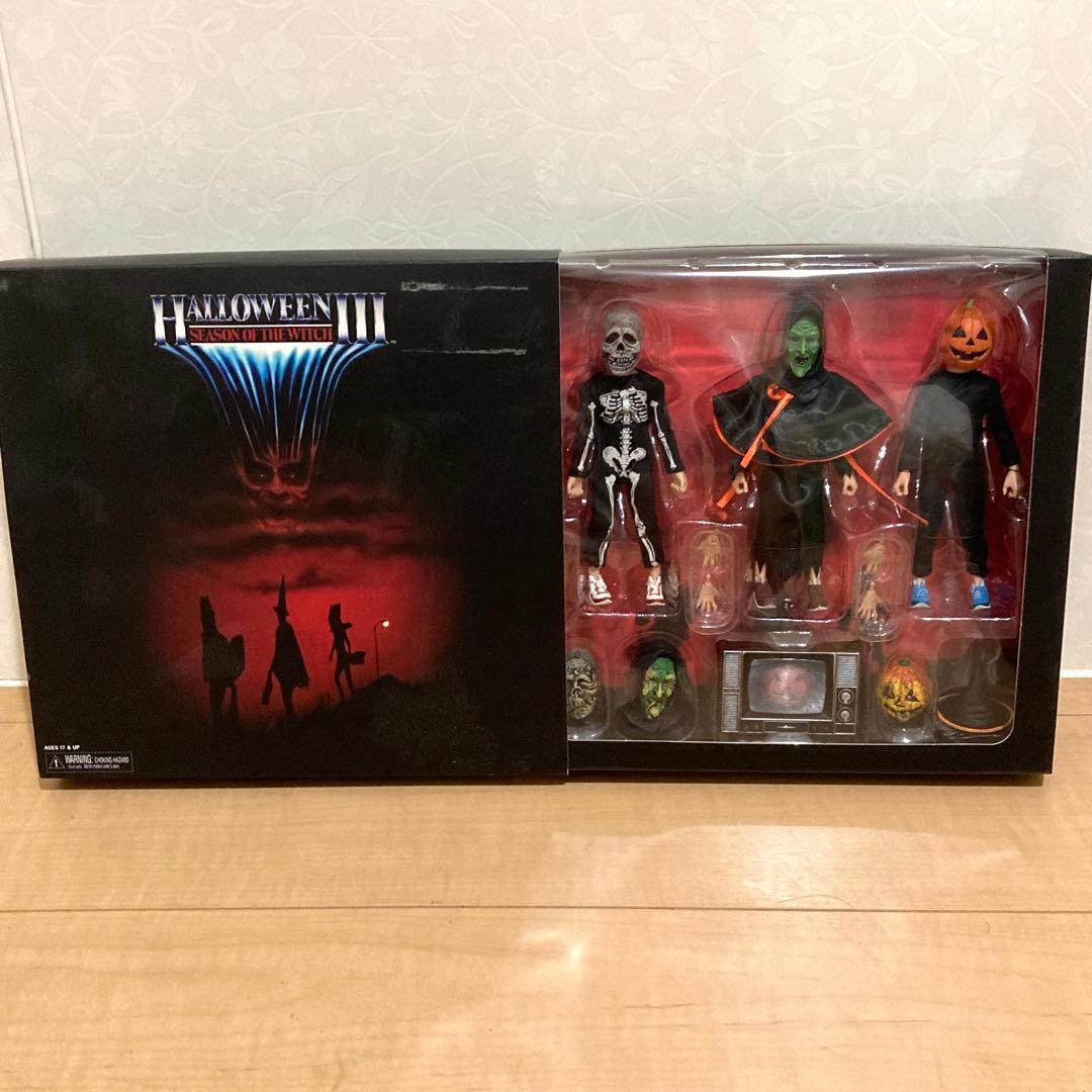 ネカ ハロウィン3 シルバー・シャムロック マスクマン 6インチドール