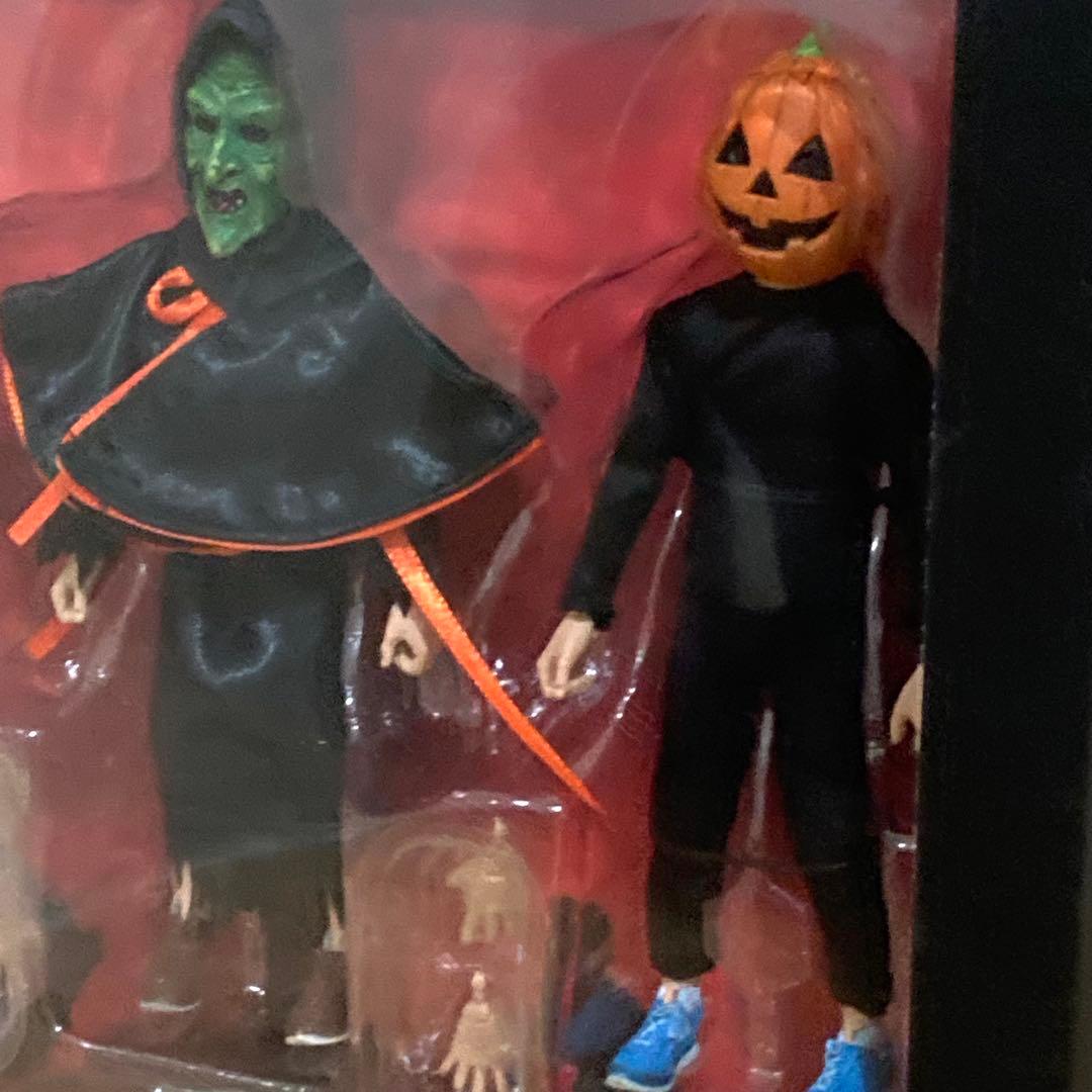 ネカ ハロウィン3 シルバー・シャムロック マスクマン 6インチドール