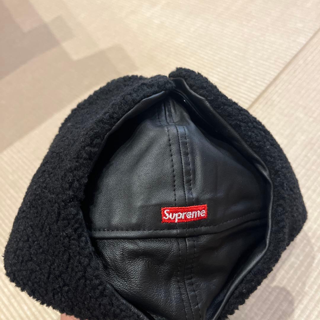 シュプリーム　レザーキャップ　ドックイヤー