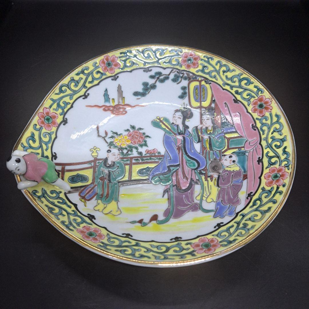 九谷焼　飾り皿　中国古人柄　骨董　美術品　ヴィンテージ　未使用