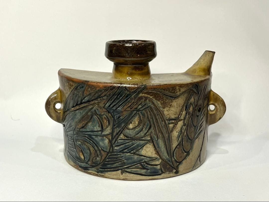 【人間国宝】金城次郎 壺屋焼 海老 魚 文 抱瓶