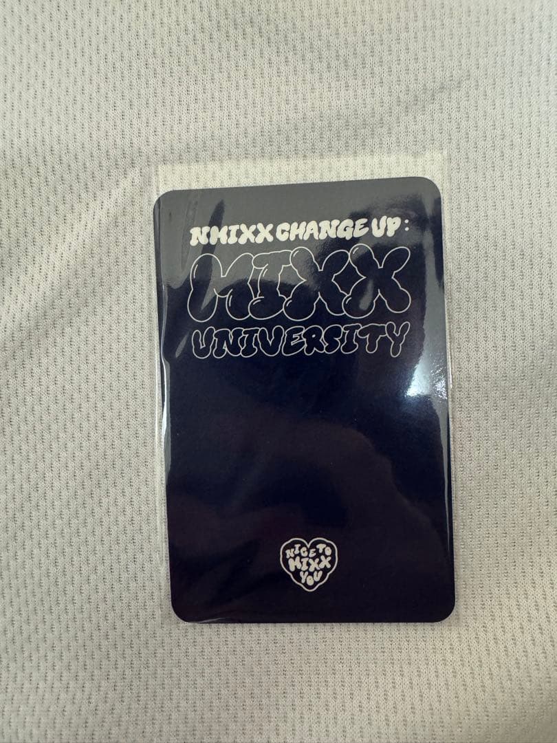 【公式】NMIXX ユニフォーム　ソリュン 01 sullyoonトレカ付