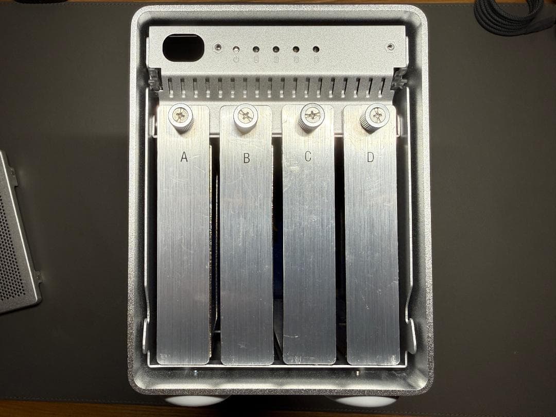 OWC Mercury Elite Pro Quad 外付け HDDケース