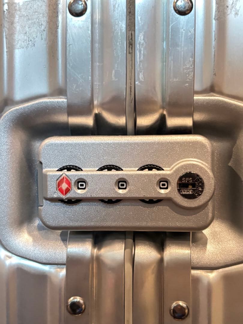 【良1】RIMOWA TOPAS （リモワ トパーズ）64L 4輪