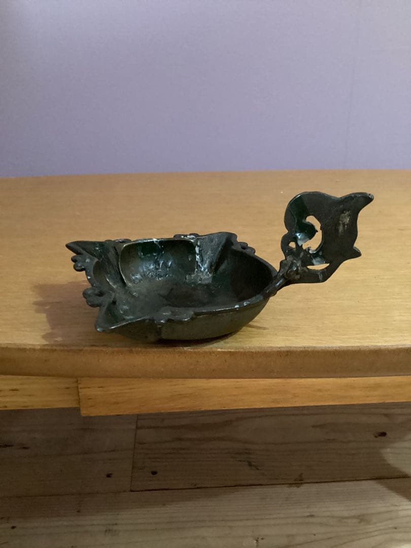 西洋アンティーク　銅　灰皿　小物入れ　飾り皿　トレー