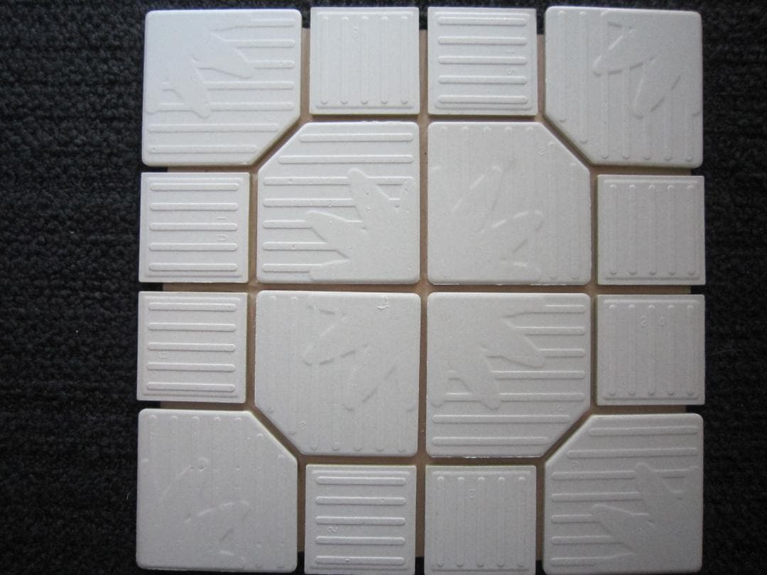 くらいふ昭和5０年代レトロ廃盤モザイクタイル メープルその１ 。７シート～