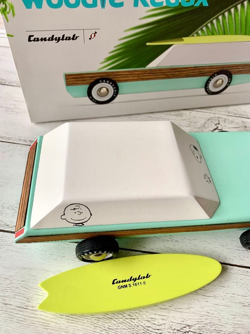 レア　新品未使用　スヌーピー　トレーラーショップ限定　フィギュア