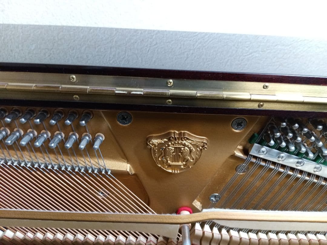 ワインバーグピアノ ベンチ付き