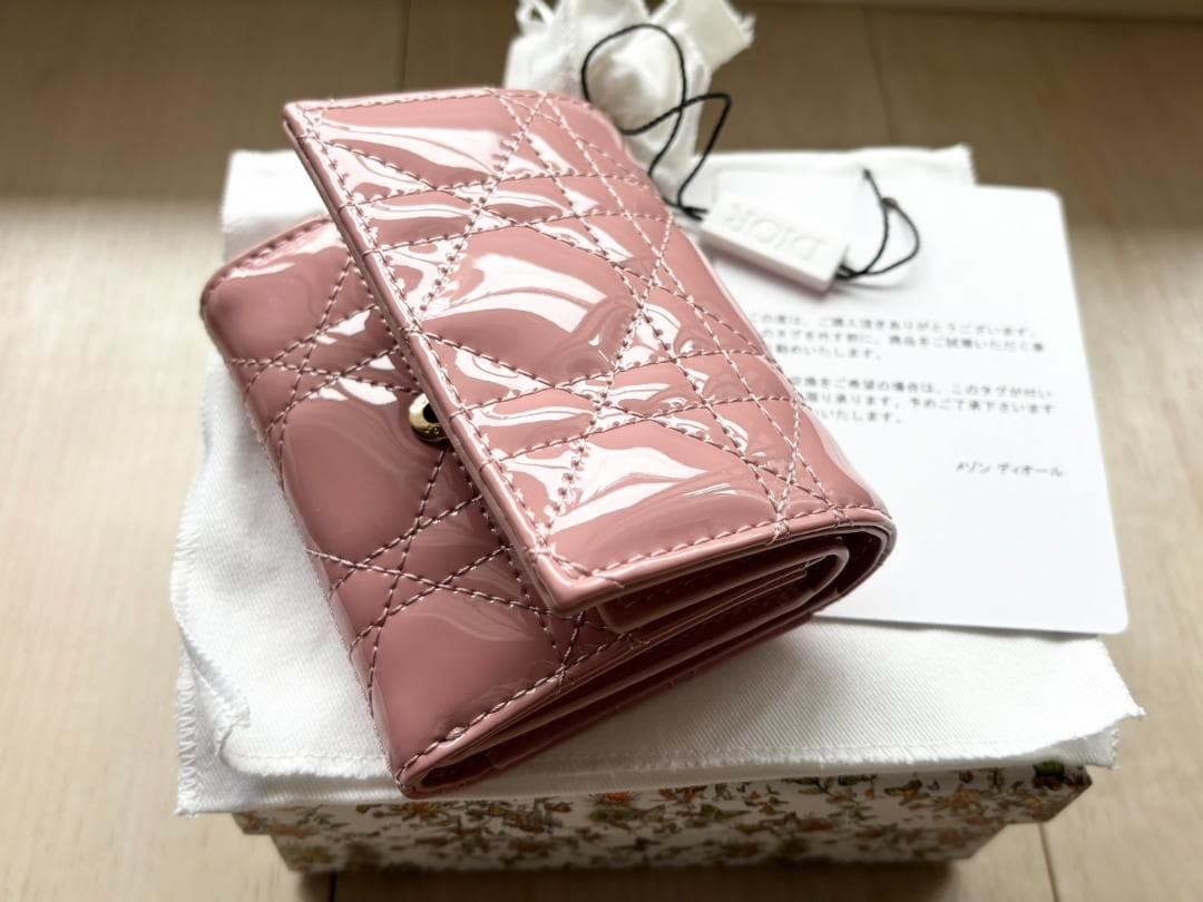 Dior ロータスウォレット カナージュ パテントカーフスキン♡年末値下げ