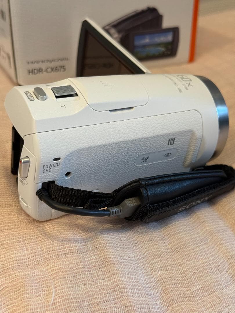 SONY HANDYCAM HDR-CX675 箱、バッテリー2つ、ケース付き