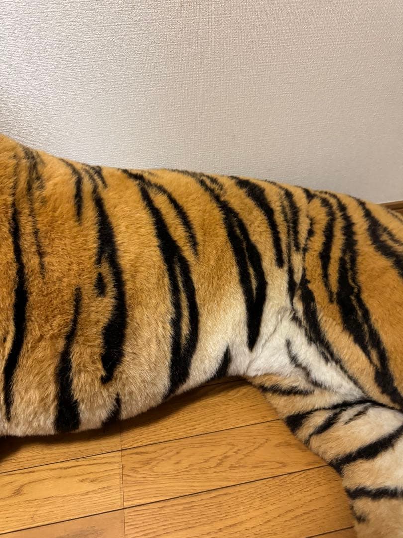 虎　トラ　超巨大ぬいぐるみ　リアル　約250cm