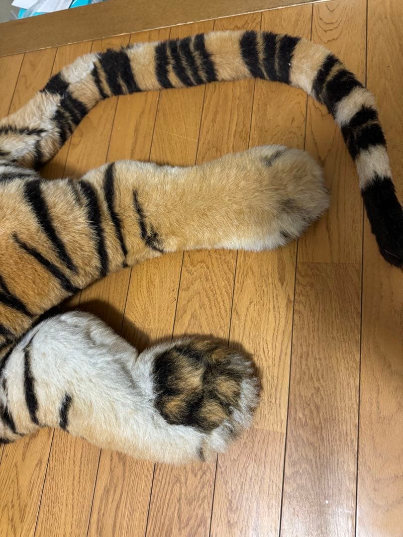 虎　トラ　超巨大ぬいぐるみ　リアル　約250cm