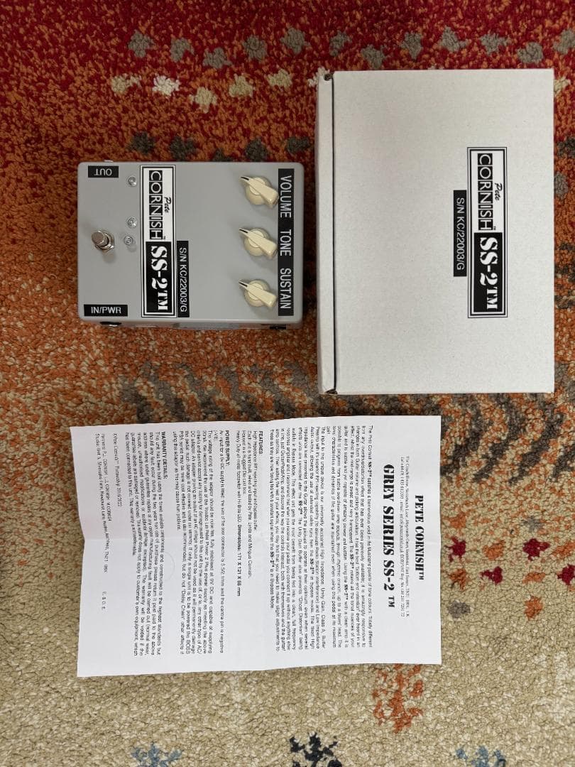 Pete Cornish SS-2　ギターエフェクター