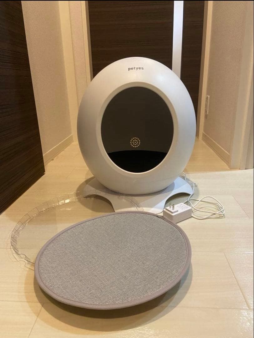 petyes 卵型キャットハウス ホワイト