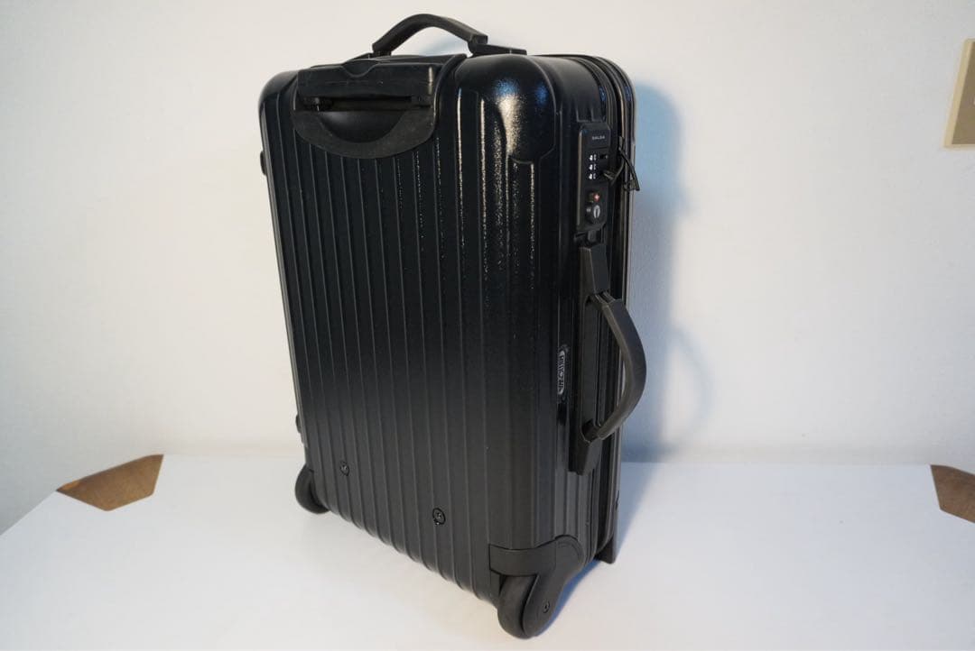 【人気の廃盤モデル・美品】リモワ サルサ 33リットル 2輪　ブラック