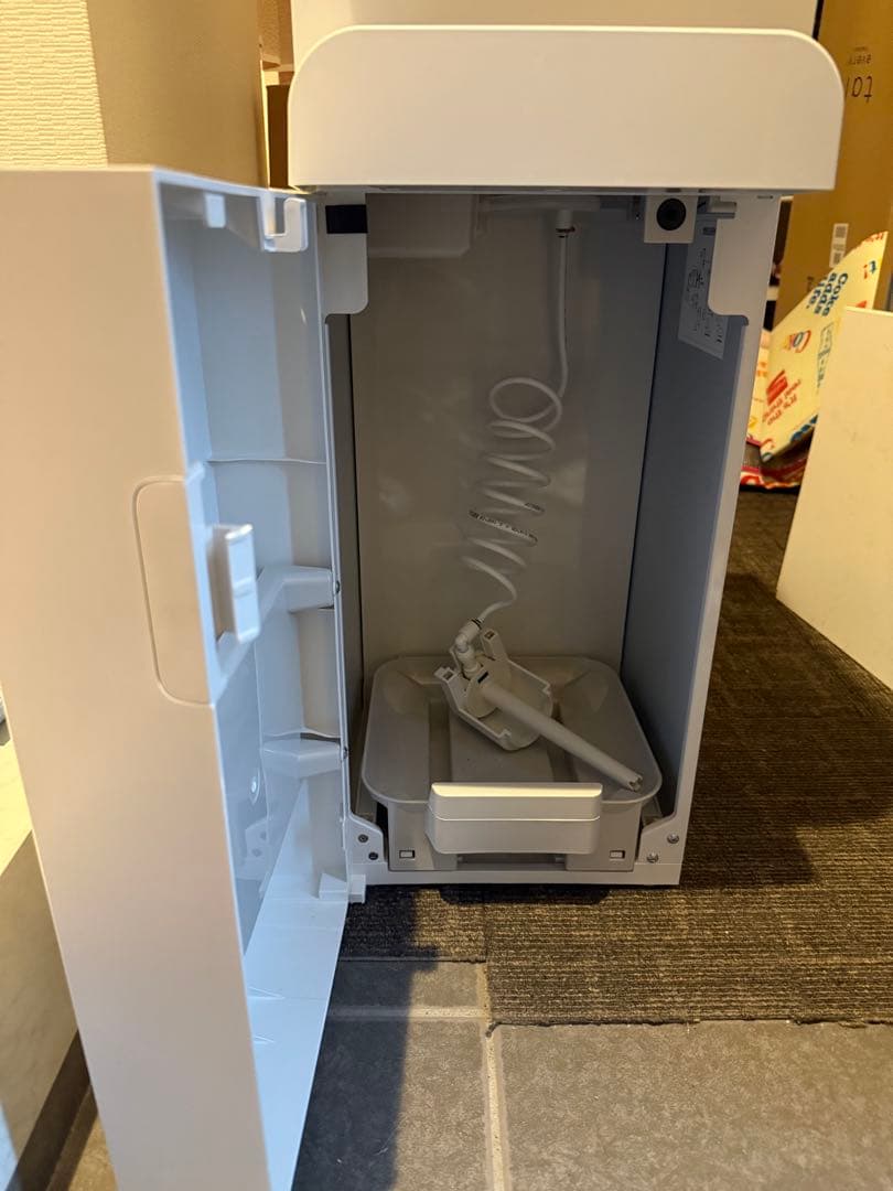 PREMIUM WATER 　スタンド型　ウォーターサーバー　今月中に処分