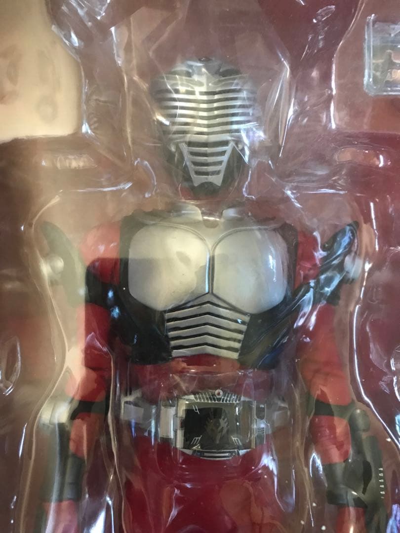 リアルアクションヒーローズ RAH 仮面ライダー龍騎 ドラゴンナイト 未開封品