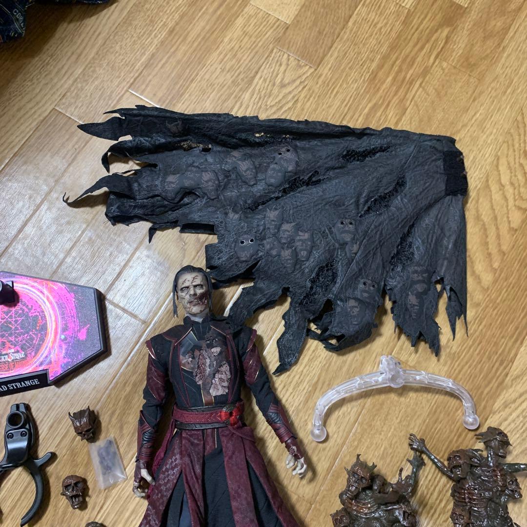 デッドストレンジ　ホットトイズ　フィギュア　欠品あり　ドクターストレンジ