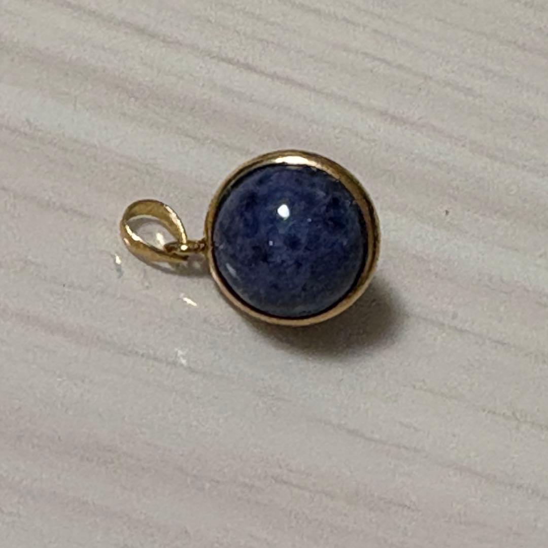 k18青色石の球形ペンダント