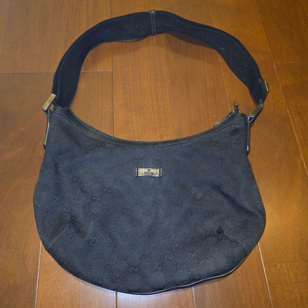GUCCI 黒 ショルダーバッグ キャンバス