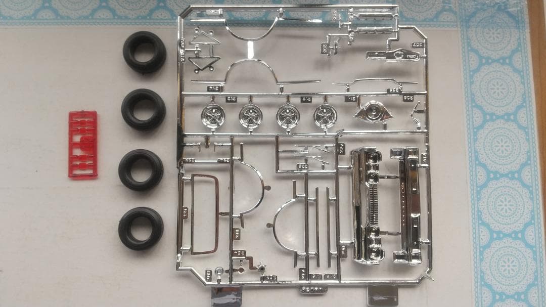 ココ　クラシックカー モデルキット4点セット